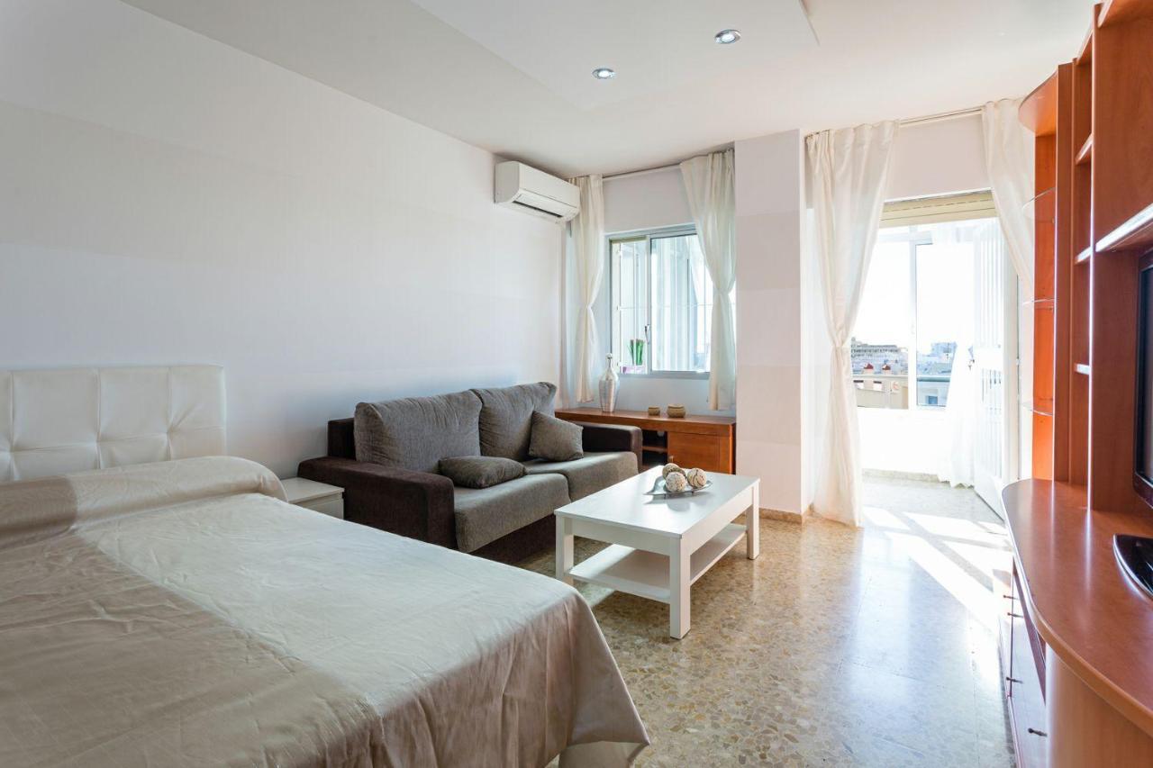 Love Centre Torremolinos Zewnętrze zdjęcie